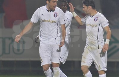 VIDEO ACS Poli - Astra 1-2 » Giurgiuvenii se distanţează la 5 puncte de Steaua!