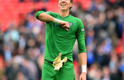 VIDEO Pantilimon a făcut un nou meci bun la City, dar nu l-a uitat pe Mancini: ”M-a trădat!”