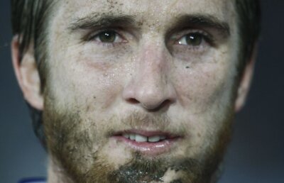 A încasat-o că n-a plătit 17 lei » Michael Baird a plecat beat şi bătut din România