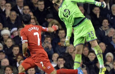 VIDEO Fără Chiricheş, Tottenham a fost din nou umilită în Premier League » Suarez a fost cel mai bun jucător de pe teren