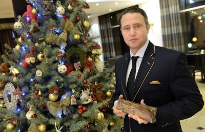 Antrenorul anului, Laurenţiu Reghecampf, omagiat de Tolontan » "Elogiu unei idei respectate"