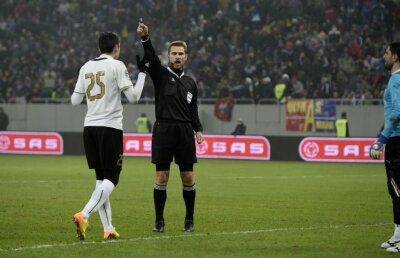 Preşedintele Astrei s-a dezlănţuit: "Dacă încep şi vorbesc de ce greşesc arbitrii pro-Steaua..."