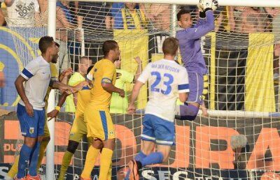 Zid în faţa porţii » Pecanha e portarul cu cele mai multe meciuri fără gol primit! Un nume surprinzător e pe podium