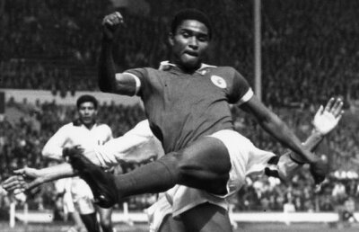 Doliu în Portugalia » Marele Eusebio a decedat în urma unui infarct