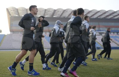 Nu mai sînt Raul Rusescu şi Adi Rocha, nu mai sînt nici kilograme în plus la jucătorii Stelei » Explicaţia oficialilor