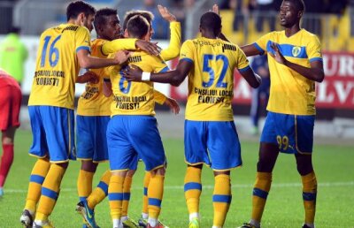 EXCLUSIV Petrolul pierde doi jucători de bază! Au plecat din Antalya pentru a semna cu altă formaţie! Urmează Younes Hamza!