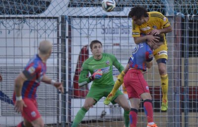 FOTO şi VIDEO Trădaţi de copii » Steliştii la al doilea eşec în amicalele iernii, 0-1 cu FC Lucerna