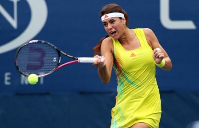 Sorana Cîrstea a fost eliminată în sferturi » A ratat două mingi de meci şi a pierdut cu 6-0 în decisiv!