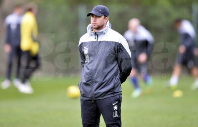 3 feţe diferite ale Stelei » Ce soluţii are Laurenţiu Reghecampf pentru ca plecarea lui Alex Bourceanu să nu se simtă