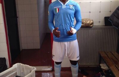 FOTO Chiar are 17 ani? » Un coleg de-ai lui Ştefan Radu a iscat o dezbatere intensă pe internet