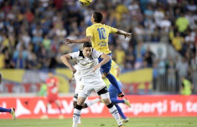 57 de minute într-un an » Alexandru Giurgiu a semnat cu Dinamo, dar se va pregăti cu echipa secundă