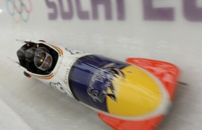 Paradoxul de la bob » Cel nou a ratat calificarea, la Soci alunecă cel vechi :S