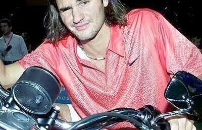 Roger Federer şi-a provocat fanii la un joc haios pe twitter. Ce a urmat a fost uluitor :D