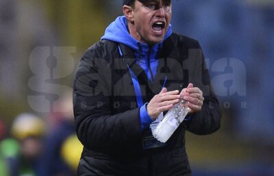 Reghecampf îl laudă pe Sînmărtean: "Parcă este de-o viaţă la echipa noastră" » Explică sistemul în care evoluează Steaua