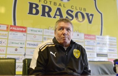 Cornel Ţălnar nu mizează pe autobază cu Petrolul: "Nu vom sta cu fundul în poartă"