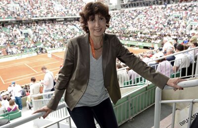 Simona Halep va urca de luni de pe locul 9 pe 7 în ierarhia mondială » Virginia Ruzici: "Mă aşteptam de mult să fiu depăşită!"