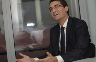 FOTO Acuze grave la adresa lui Răzvan Burleanu: "Îşi foloseşte funcţia pentru a face afaceri personale"