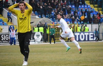 VIDEO Descătuşaţi! » Botoşaniul a cîştigat un meci de şase puncte cu Braşov, scor 2-1