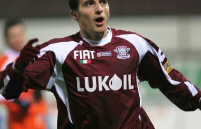 Daniel Niculae dezvăluie cine l-a convins să semneze cu Rapid: "Nu era zi fără cel puţin două apeluri de la el"