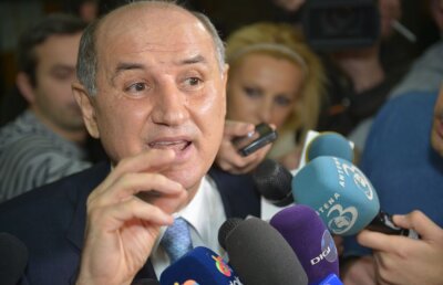 UPDATE Amînare în Dosarul Loteria 1 » Portretul lui George Copos, azi, la Tribunal, făcut de reporterul GSP: "Transfigurat şi îngîndurat"