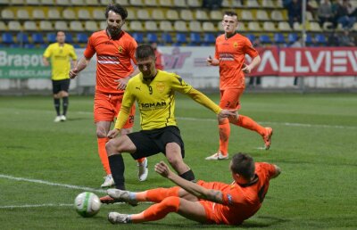 VIDEO Omul de 3 puncte » Braşovul, ţinut din nou în viaţă de Andrei Cristea: 1-0 cu Ceahlăul