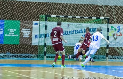 Derby onorat la futsal » A ieşit spectacol!