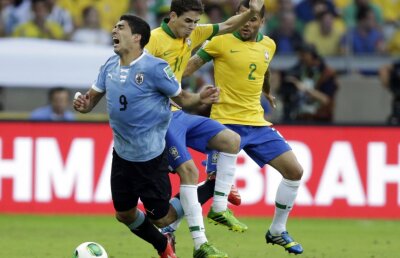 Luis Suarez riscă excluderea de la Mondial » FIFA a declanşat o anchetă