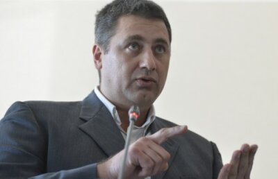 Alexandru Dedu este invitat la Europa FM