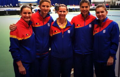 Simona Halep şi Sorana Cîrstea fac parte din lotul României pentru meciurile din Fed Cup. Supriză în echipa Serbiei