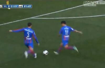 VIDEO Asta-i schemă :D » Fază comică în La Liga: doi jucători au executat în acelaşi timp o lovitură liberă