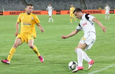 VIDEO U Cluj - FC Vaslui 1-0 » Max Nicu aduce 3 puncte imense pentru ardeleni