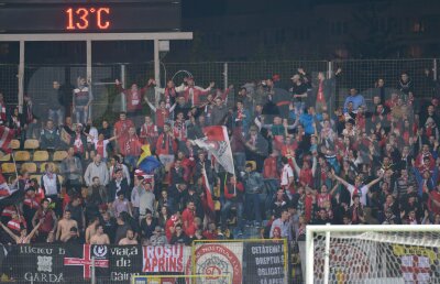 Ruptură între suporteri şi echipă! Ultraşii lui Dinamo au plecat în timpul meciului: "Blatiştilor!"