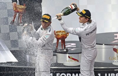 Tot Mercedes » Echipa lui Lewis Hamilton şi Nico Rosberg e favorită şi în Spania