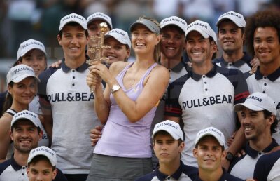 Maria Şarapova impresionată de Simona Halep: "E la un alt nivel, nu ştiu cum am reuşit să revin"