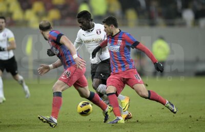 A avut dreptate! L-a ghicit şi pe Laurenţiu Reghecampf » Dinu Gheorghe a dezvăluit o surpriză în echipa de start a Stelei