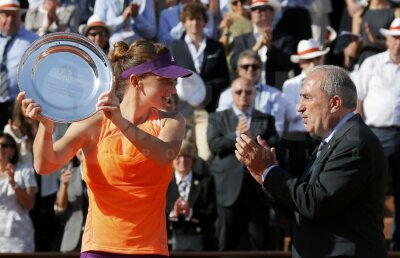 Simona Halep bate record după record » A urcat pe 2 în topul cîştigurilor "all-time"! Doar Andrei Pavel mai stă în calea ei