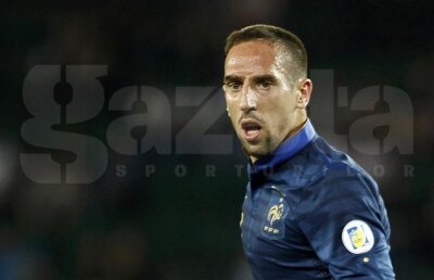 FOTO Fanul blestemat » Cine îşi face selfie cu el ratează Mondialul!