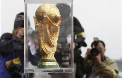 Fanii au dat răspunsul! » După 140.000 de voturi, cititorii GSP au declarat două mari favorite pentru cîştigarea CM! Topul complet