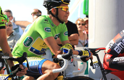 Chris Froome sfidează rafala lui Alberto Contador: "Ori se simte foarte bine, ori are probleme în munţi"