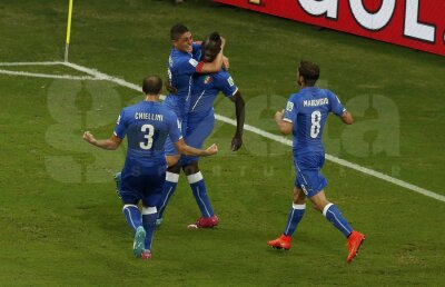 VIDEO+FOTO Recital la Manaus » Italia a învins Anglia, 2-1, după un meci spectaculos