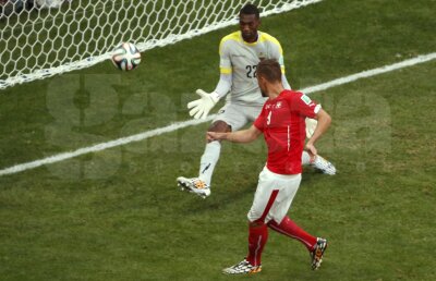 VIDEO Ottmareşal! » Elveţia a cîştigat în faţa Ecuadorului la ultima fază după ce a fost condusă, scor 2-1