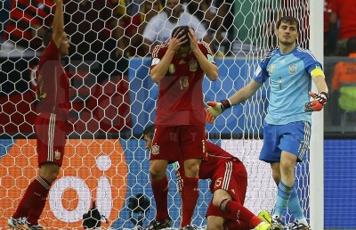 VIDEO şi FOTO Spania - Chile 0-2 » Campioana Mondială en-titre pleacă acasă, atingînd o premieră istorică
