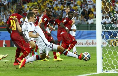 VIDEO Miroslav Klose scrie istorie la Mondial! Poate ajunge cel mai bun marcator. Reacţia lui Ronaldo, pe care l-a egalat