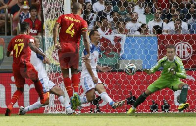 VIDEO+FOTO Tînăr şi Original » Belgia a lovit Rusia pe final, 1-0, şi este calificată în optimi