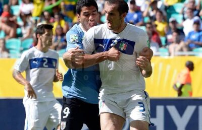 Luis Suarez a intrat în istoria neagră a Mondialului! » Suspendarea primită de uruguayan nu e însă cea mai dură