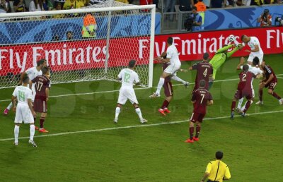 VIDEO+FOTO TorţAlgeria » Africanii trec în premieră de grupe, după 1-1 cu Rusia