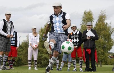 VIDEO Sportul hibrid care cucereşte America! » Noua senzaţie din cluburile din SUA