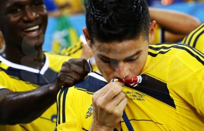 VIDEO Mai tare ca Pele, Maradona şi Messi! » James Rodríguez a reuşit golul turneului şi are cifre fabuloase!