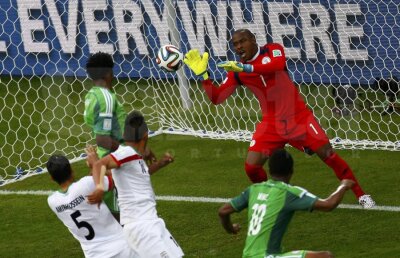 Teama de Vincent Enyeama » Portarul Nigeriei e o adevărată sperietoare pentru francezi