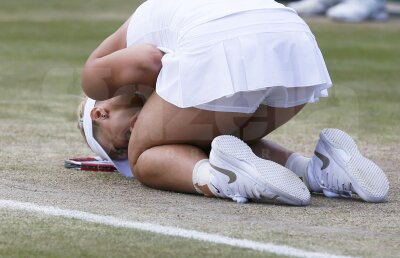 Maria Şarapova trage de timp, Sabine Lisicki trişează altfel: moment controversat în meciul ei din optimi!